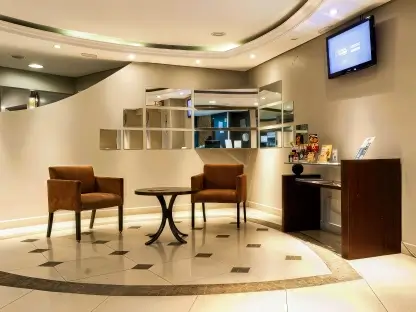 Hotel Master Curitiba